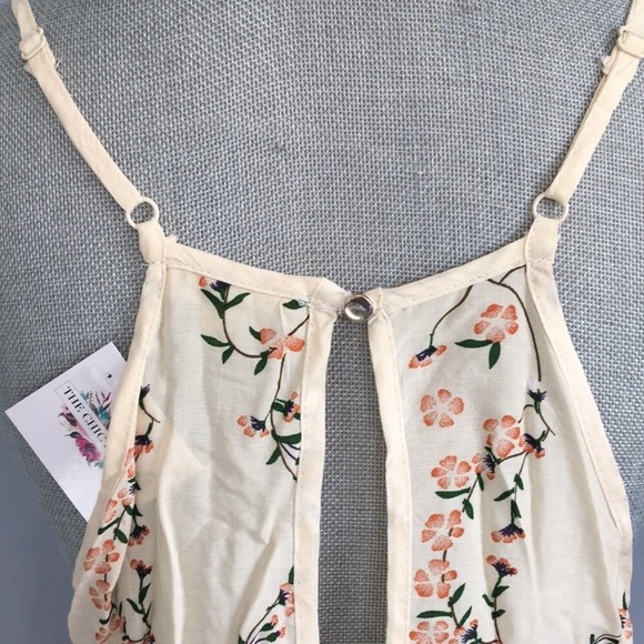 Last 1! Floral mini dress w crocheted detail small - Picture 6 of 6